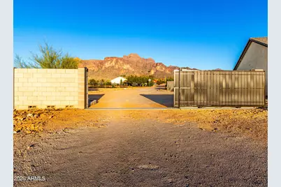 990 N Muleshoe Road, Apache Junction, AZ 85119 - Photo 28