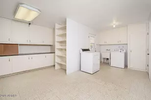 10734 W Tropicana Cir, Sun City, AZ 85351 - Photo 14