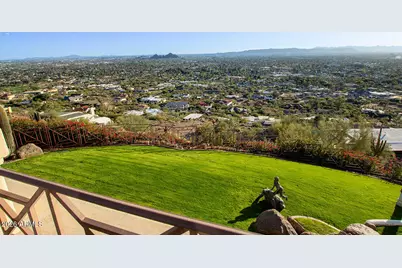 5400 E Valle Vista Road #4, Phoenix, AZ 85018 - Photo 10