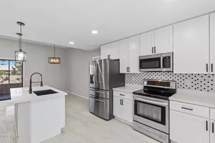 16817 N Meadow Park Dr, Sun City, AZ 85351 - Photo 1