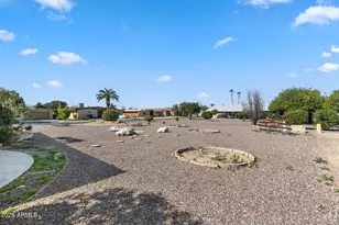 16817 N Meadow Park Dr, Sun City, AZ 85351 - Photo 24