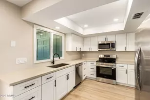 1742 W Stella Ln, Phoenix, AZ 85015 - Photo 12