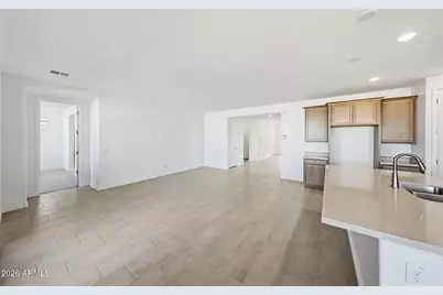 14798 W Honeysuckle Drive, Surprise, AZ 85387 - Photo 6