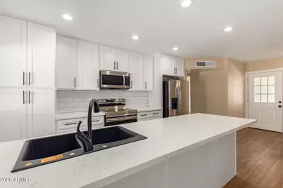 1102 E Alameda Drive, Tempe, AZ 85282 - Photo 10