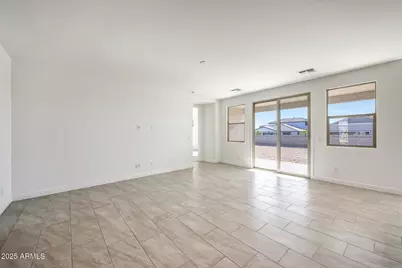 14813 W Honeysuckle Drive, Surprise, AZ 85387 - Photo 8