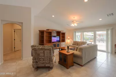 137 S Los Cielos Lane, Casa Grande, AZ 85194 - Photo 8