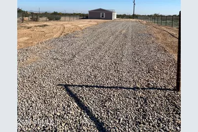 519 S Ortega Road, Maricopa, AZ 85138 - Photo 4
