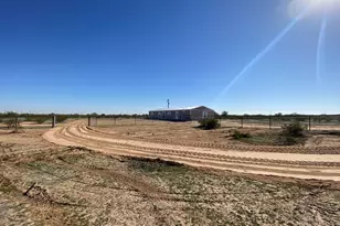 519 S Ortega Rd, Maricopa, AZ 85138 - Photo 10