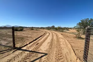 519 S Ortega Rd, Maricopa, AZ 85138 - Photo 10