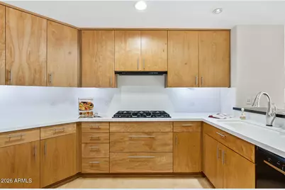 2402 E Esplanade Lane #704, Phoenix, AZ 85016 - Photo 16