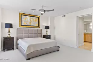 2402 E Esplanade Ln, Phoenix, AZ 85016 - Photo 30