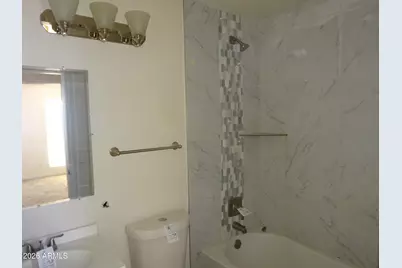 8602 W Wethersfield Road, Peoria, AZ 85381 - Photo 18