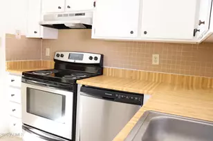 1113 Plaza Azul, Sierra Vista, AZ 85635 - Photo 8