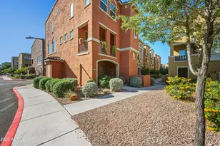 240 W Juniper Ave, Gilbert, AZ 85233 - Photo 18