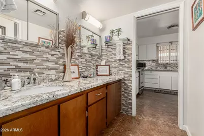 5301 W Vernon Avenue, Phoenix, AZ 85035 - Photo 22