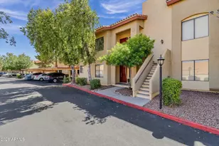 7008 E Gold Dust Ave, Paradise Valley, AZ 85253 - Photo 2