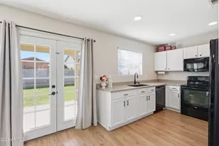 17449 W Calavar Rd, Surprise, AZ 85388 - Photo 10