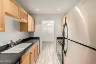 7550 N 12th St, Phoenix, AZ 85020 - Photo 4