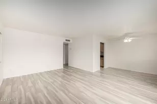 7550 N 12th St, Phoenix, AZ 85020 - Photo 2