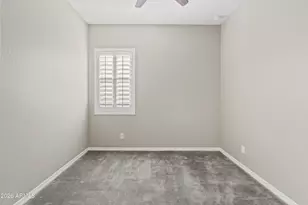 1073 E Holland Park Dr, Gilbert, AZ 85297 - Photo 44