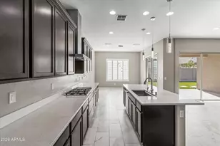 1073 E Holland Park Dr, Gilbert, AZ 85297 - Photo 14