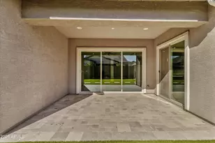 1073 E Holland Park Dr, Gilbert, AZ 85297 - Photo 40