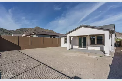 21297 W Edgemont Avenue, Buckeye, AZ 85396 - Photo 28