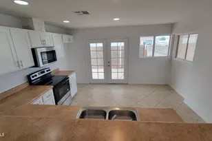2955 W St Moritz Ln, Phoenix, AZ 85053 - Photo 6