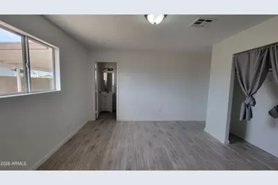 2955 W Saint Moritz Lane, Phoenix, AZ 85053 - Photo 12