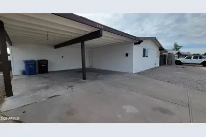 2955 W Saint Moritz Lane, Phoenix, AZ 85053 - Photo 2