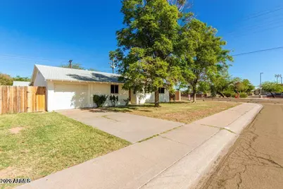 7544 E Kimsey Lane, Scottsdale, AZ 85257 - Photo 1