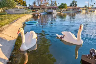 13806 N Crown Point, Sun City, AZ 85351 - Photo 30