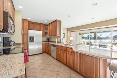 13806 N Crown Point, Sun City, AZ 85351 - Photo 10