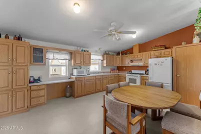 50910 W Long Rifle Road, Aguila, AZ 85320 - Photo 12