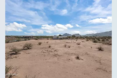 50910 W Long Rifle Road, Aguila, AZ 85320 - Photo 54