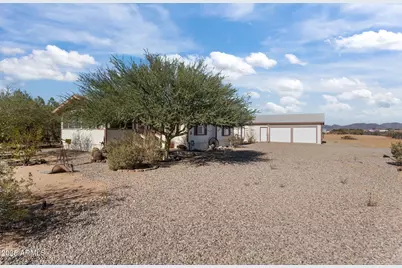 50910 W Long Rifle Road, Aguila, AZ 85320 - Photo 30