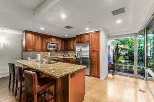 7151 E Rancho Vista Dr, Scottsdale, AZ 85251 - Photo 8