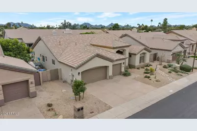 6421 E Gelding Drive, Scottsdale, AZ 85254 - Photo 2