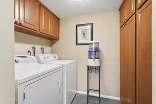 633 E Calavar Rd, Phoenix, AZ 85022 - Photo 20