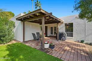 633 E Calavar Rd, Phoenix, AZ 85022 - Photo 22