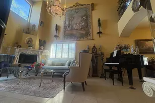 1636 E Villa Theresa Dr, Phoenix, AZ 85022 - Photo 12