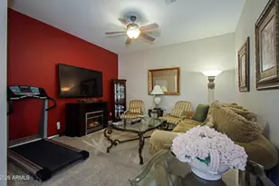 2011 W Spur Dr, Phoenix, AZ 85085 - Photo 10
