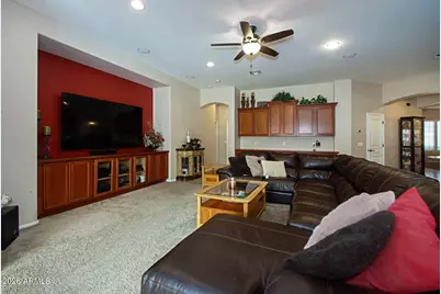 2011 W Spur Drive, Phoenix, AZ 85085 - Photo 16