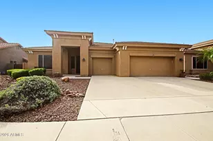 2011 W Spur Dr, Phoenix, AZ 85085 - Photo 1