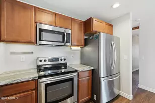 14752 W Banff Ln, Surprise, AZ 85379 - Photo 12