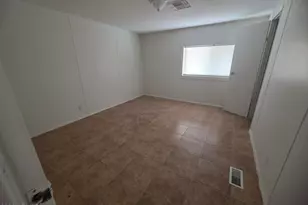 1502 N 180th Dr, Goodyear, AZ 85395 - Photo 10