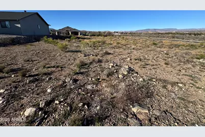 411 Skyline Boulevard #51, Clarkdale, AZ 86324 - Photo 6