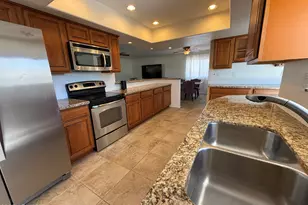 10416 W Prairie Hills Cir, Sun City, AZ 85351 - Photo 6