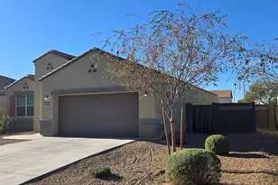 30149 W Columbus Ct, Buckeye, AZ 85396 - Photo 4