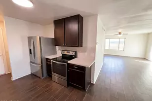 10002 N 66th Ln, Glendale, AZ 85302 - Photo 12